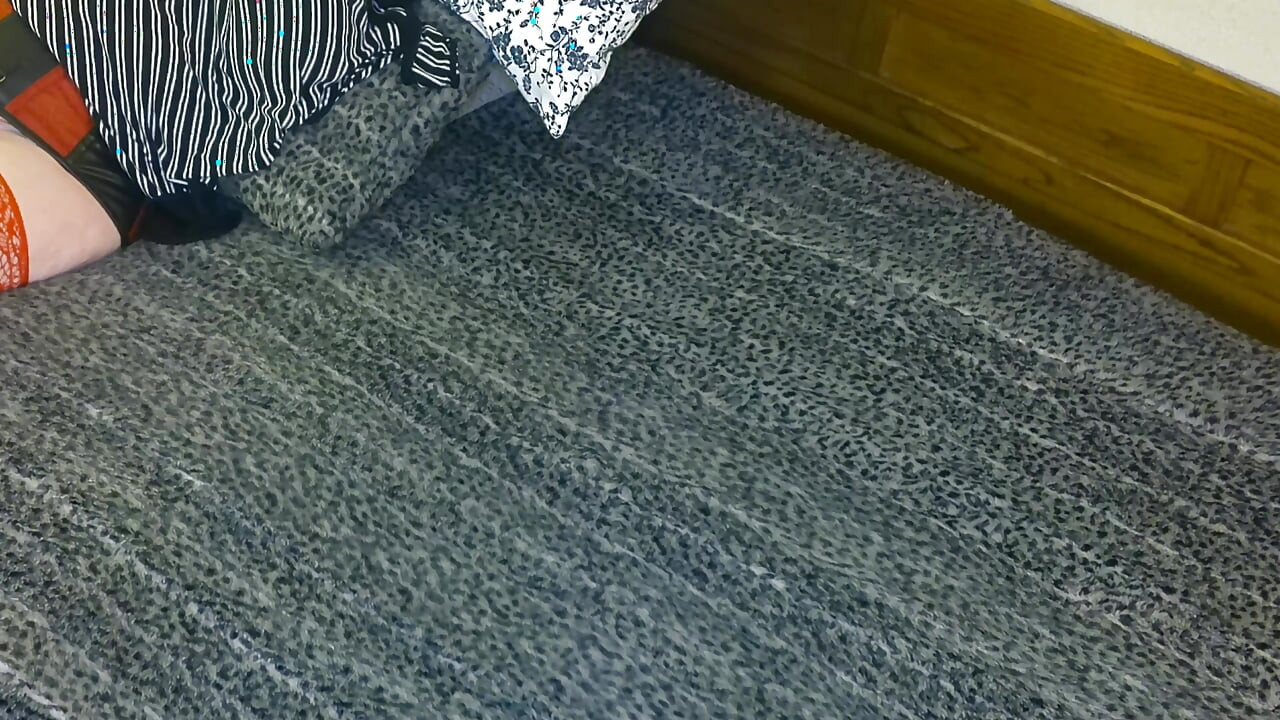 Granny Bijou: Cock Sucking Brothel Bunny 92925CAMS25M