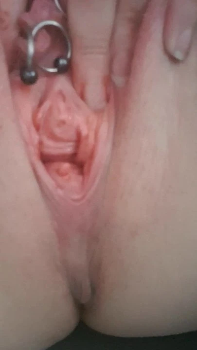 Mit Buerste gefickt