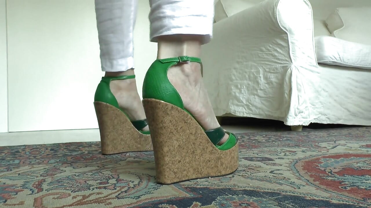 Wedge-heel Sandal Fashion Show for You! Cum in Your Pants! Lady Victoria Valente
