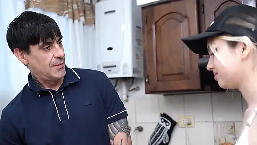 I Thought My Partner Was Gay but He the Delivery Girl When I Go to Get the Cash