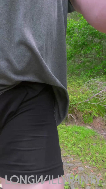Straight guy in public dick flash