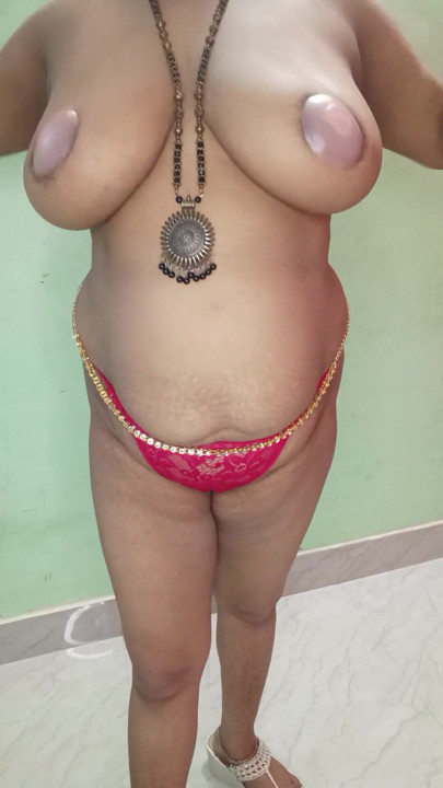 Indian wife in wedding saree dance nude dance clear voice in hindi | Clip 3