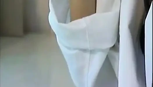 Absolut atemberaubende japanische Krankenschwester und Ärztin spielen!