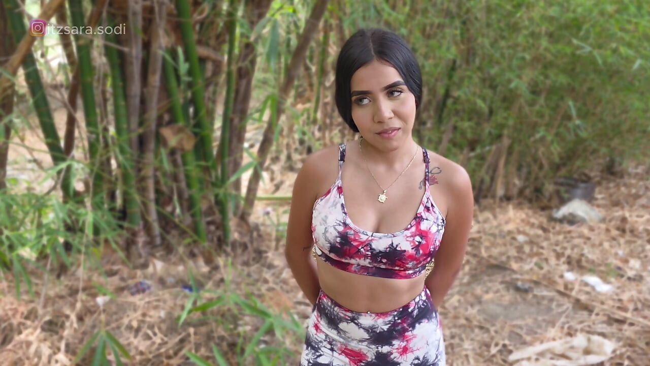 I met her in the mountains and out of nowhere we ended up having sex in my car