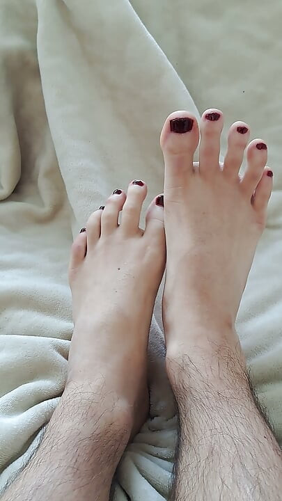 Take off my Sock and show my sexy feet