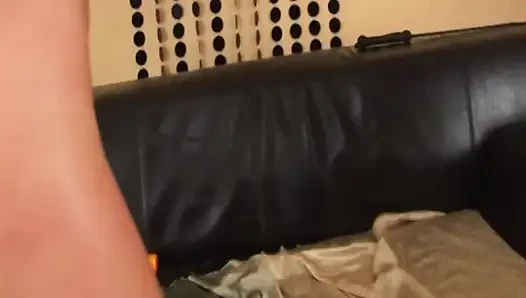 Gel beni siktir yoksa testislere bir darbe gelir