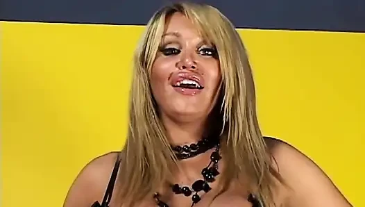 Tranny MILF with Big Tits Ass Fucks Herself with Dildo and Cum
