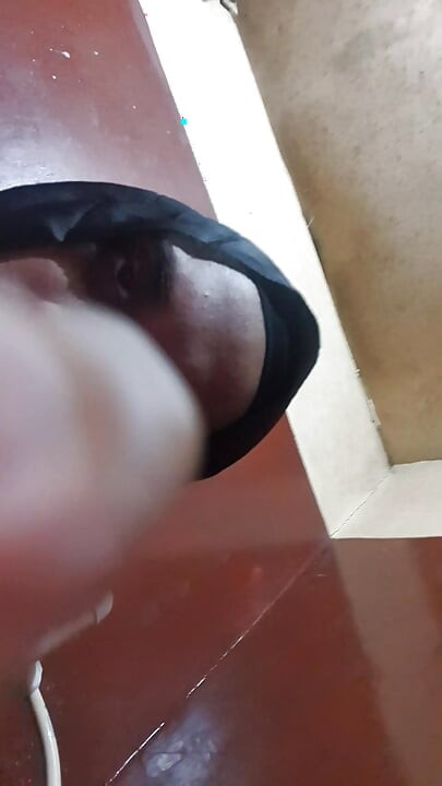 Desi Shemale crossdresser masterbation