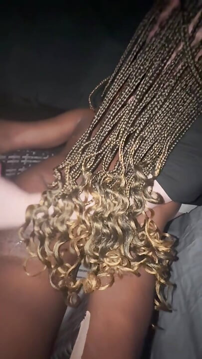 Sexo ao ar livre com meu vizinho enquanto minha esposa está no trabalho