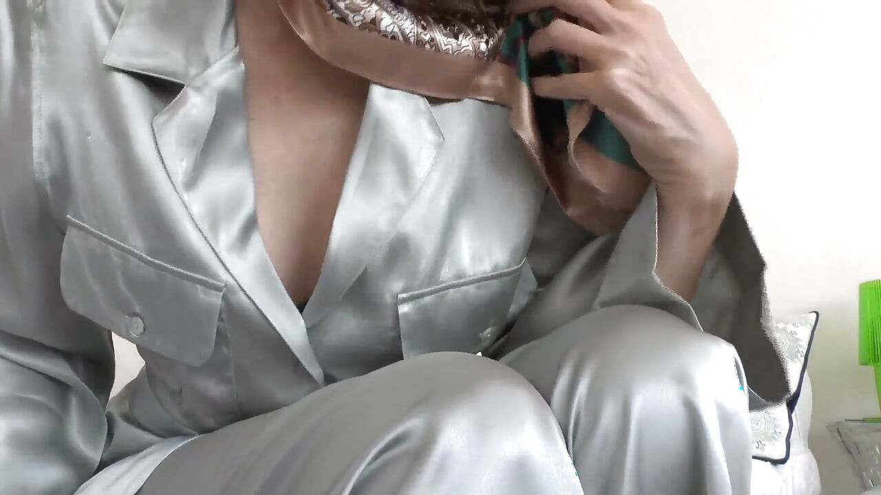 Your Step-stepmother's New Satin Scarves Turn You on! Everything Is so Beautifully Shiny! Lady Victoria Valente
