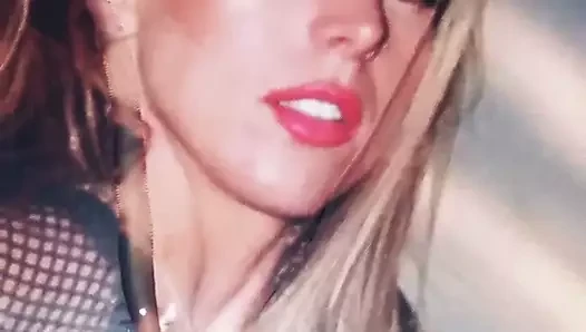 Jacklyn okyanus cumtribute