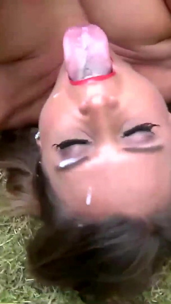 Spännande ögonblick från "SexySusi milf liebt dicke Pimmel"