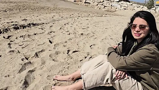 Cheating Girlfriend FUCKS Stranger In PUBLIC Bathroom!