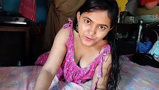 Loan emi ke Badle Bhabhi ji Ne Apne boobs pila diye or Lund ka pani bhi pinliya