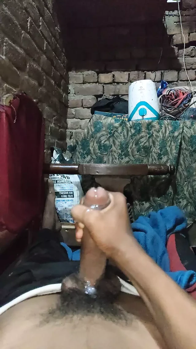 Please give me pussy 🥵