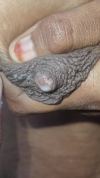 Desi νεαρή μπύρα bottl στο μουνί | Κλιπ 1