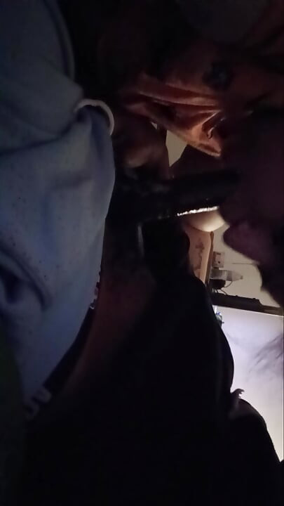 زوجتي تعطيني رأسي