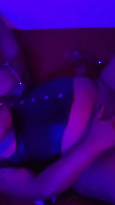 Using a fuck machine for tbe first time | Clip 1