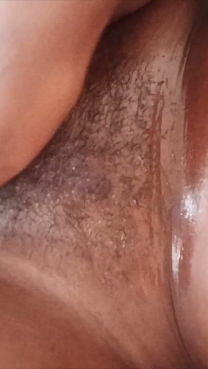 Wet honny pussy | Clip 2
