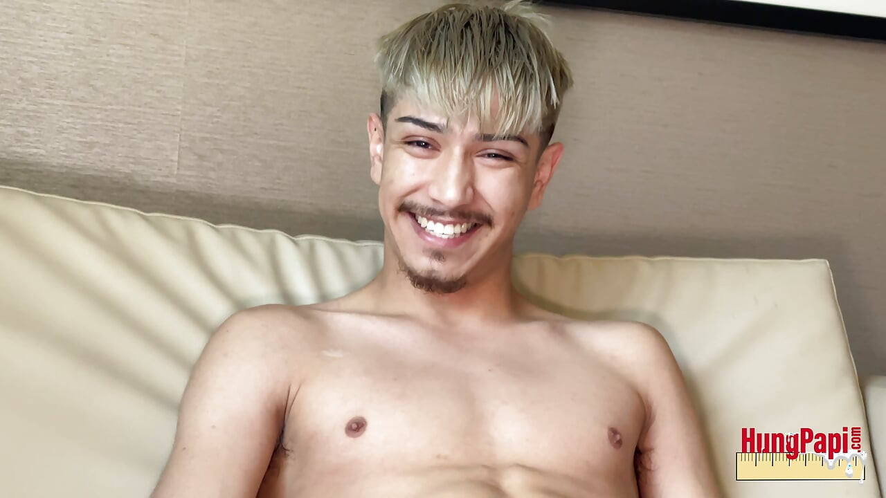 Hung Papi Young Twink Big Uncut Cock Solo Jerk off Big Cumshot