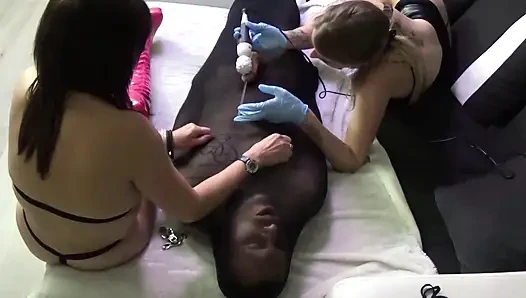 Tam külotla ses çıkarıyor