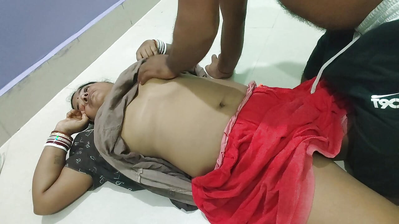 Indian fuking video desi style sax Hot video