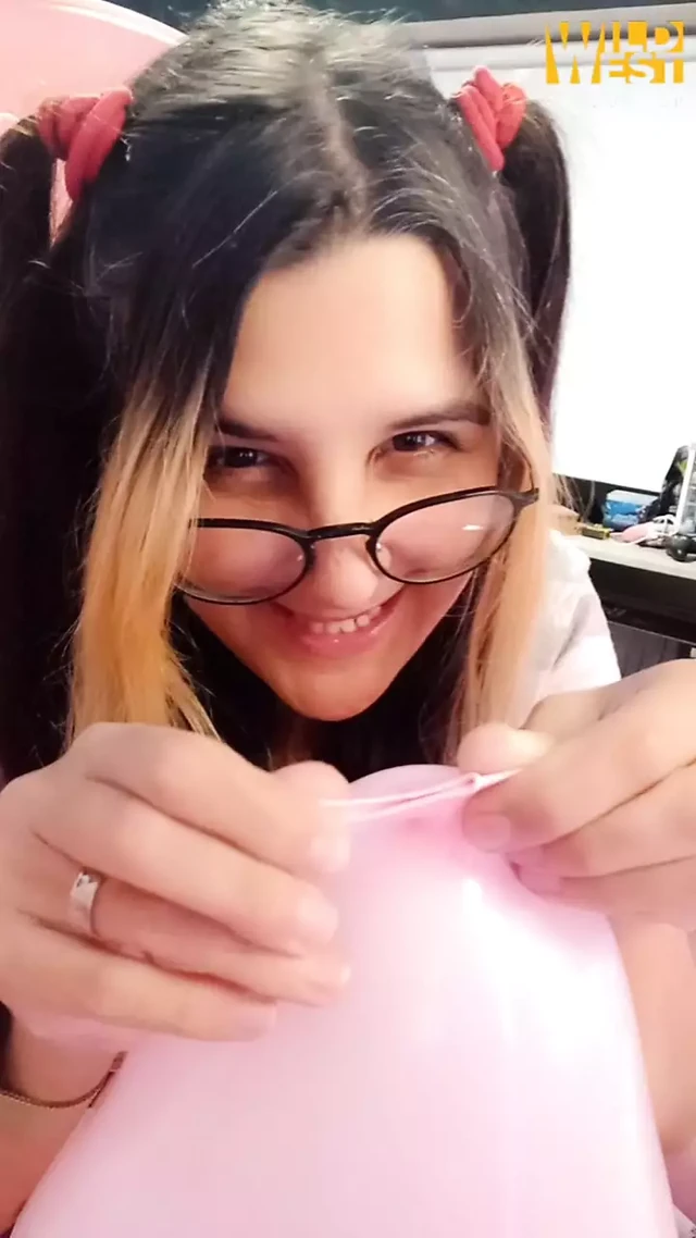 How to inflate a balloon
