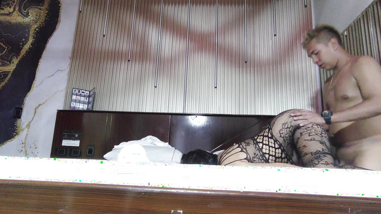 my favorite cheating wife let me eat her pussy while rimming her ass hole