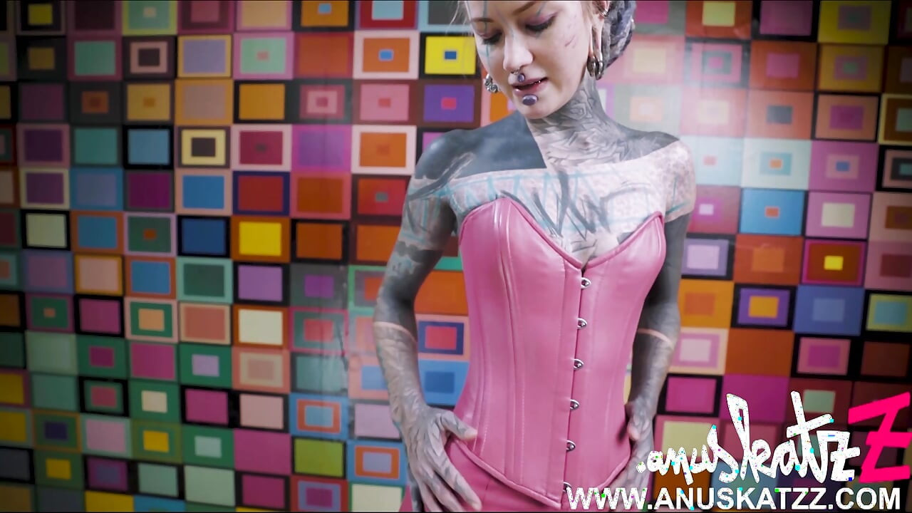 Solo Girl Anal Masturbation Session with Steel Toy