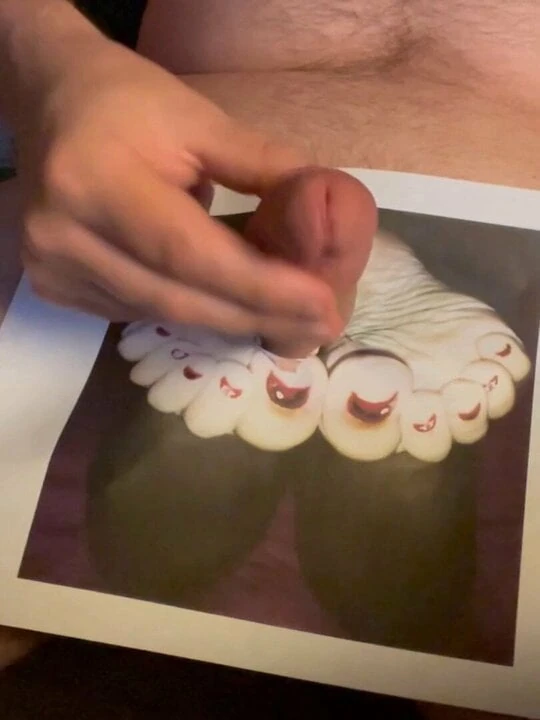 desi feet red toes tribute