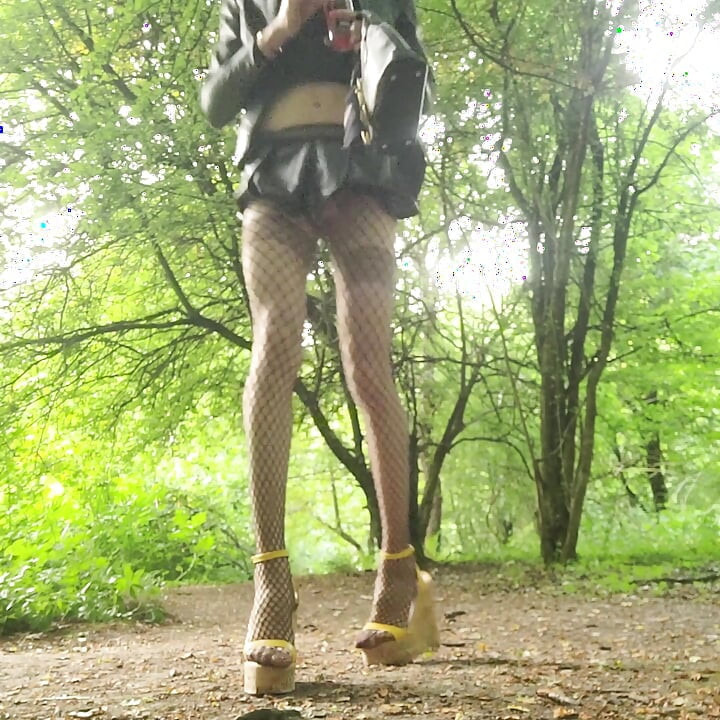 Fantasme of a Câtain. Walk in a Landfill in Sperme. Cumslut Cumdown Vanessabitchx Parischiennetrvprod