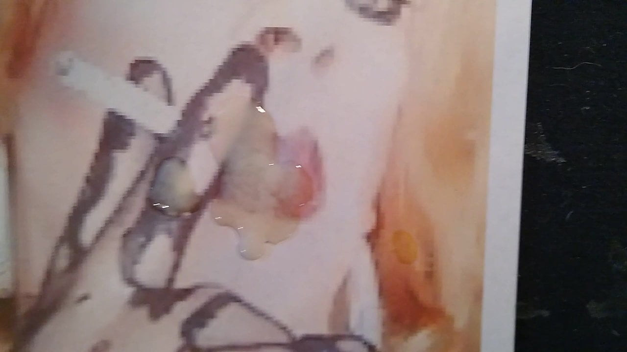 SamanthaJaneSmith Smoking Cum Tribute