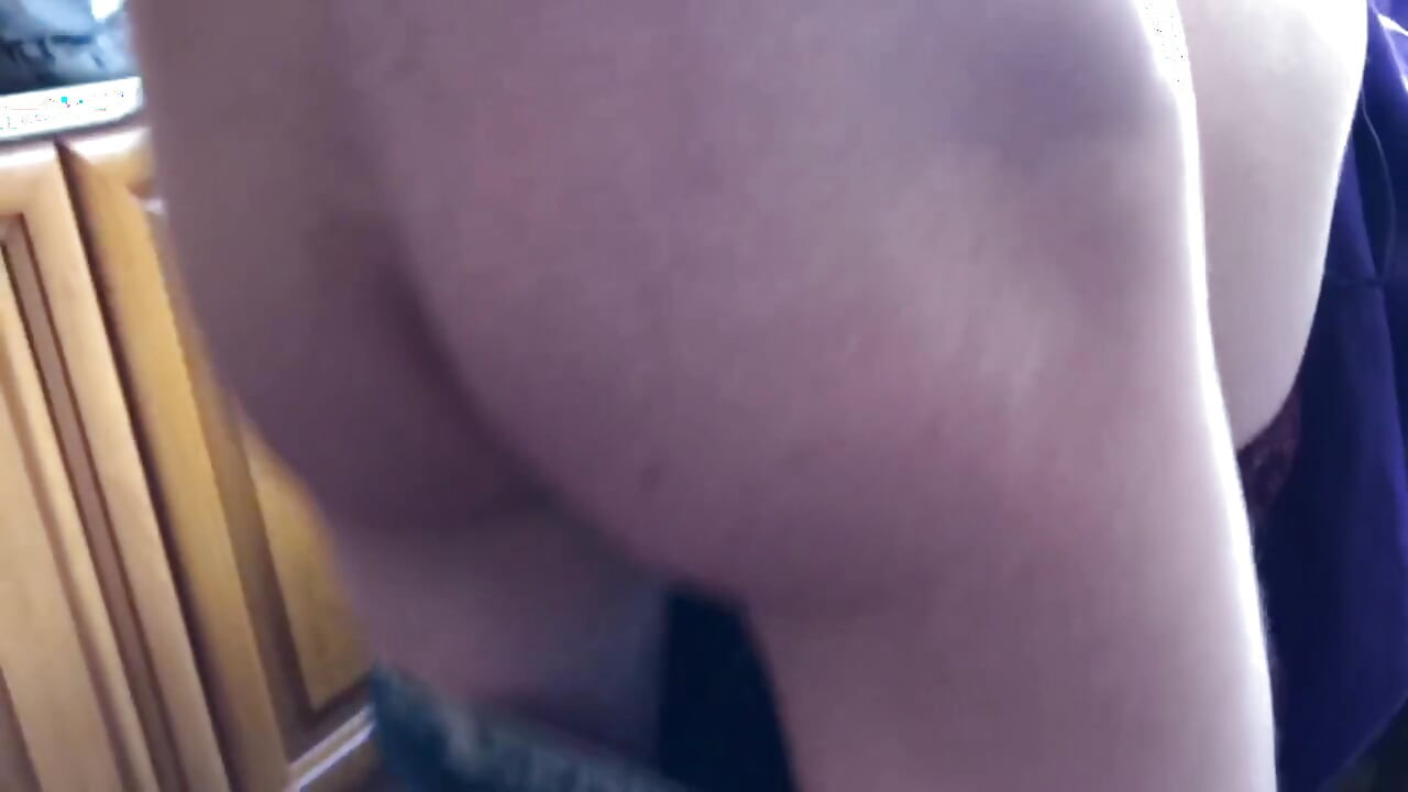 Stepbrother, Hurry Up and Cumming On Me Before Our Parents Get Home