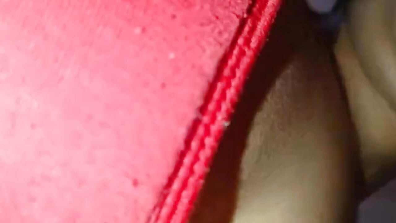 لاتيكا تمص وتقفز الديك الأسود الكبير