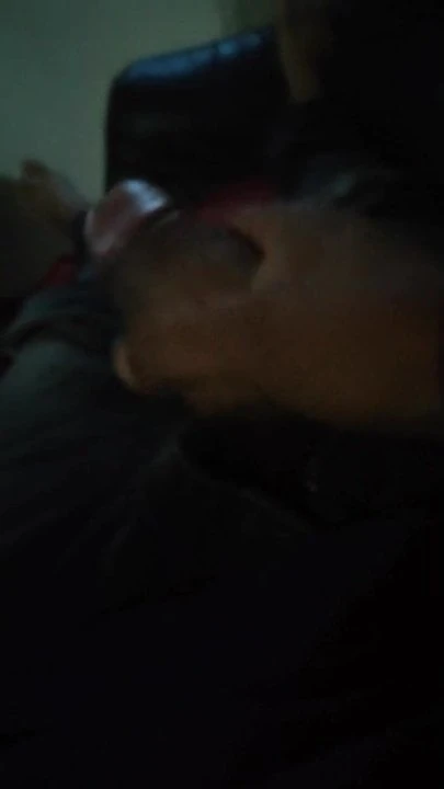 Jugando con mi verga