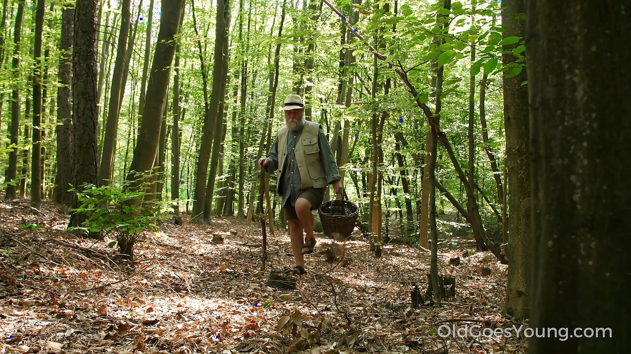 Older Man Pleases Fresh Blonde in the Open