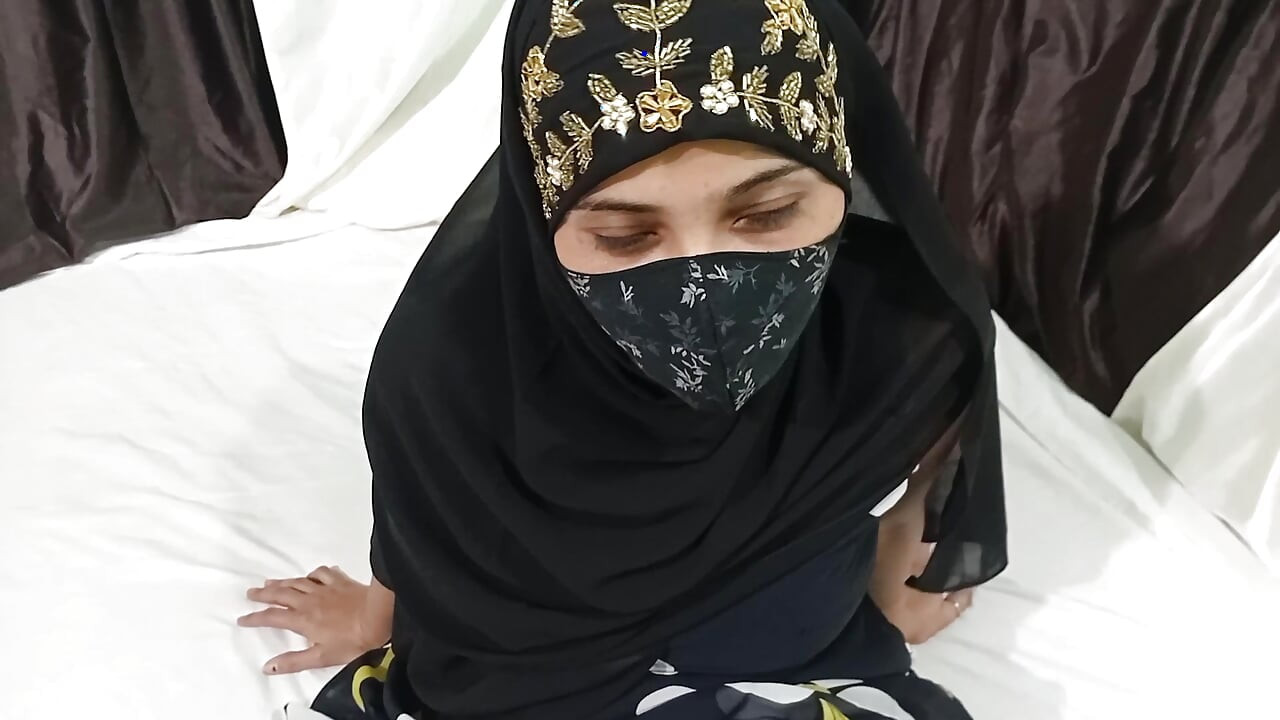 Muslim Bhabhi has creampie pussy