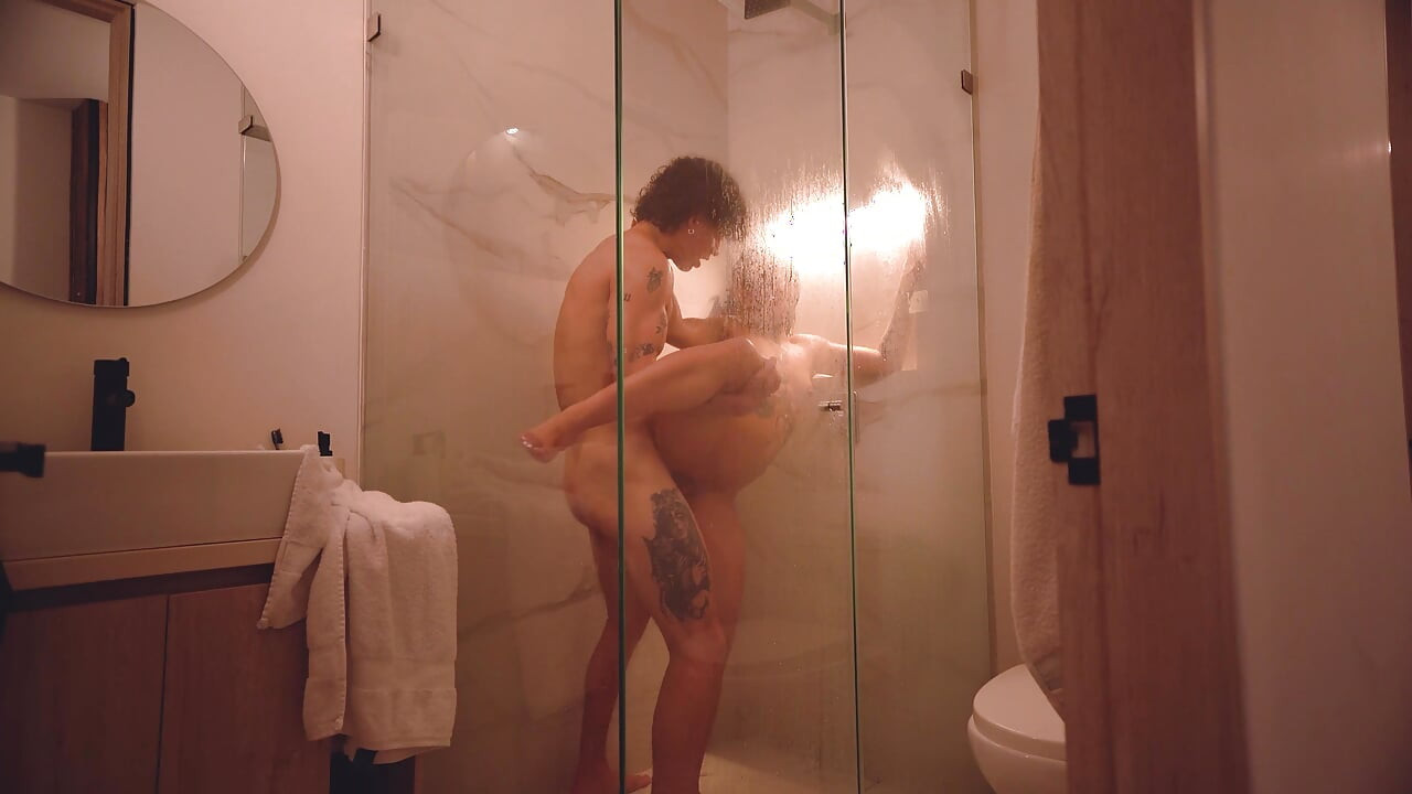 Real, passionate sex in the shower! I can't hold back and I cum in her ass