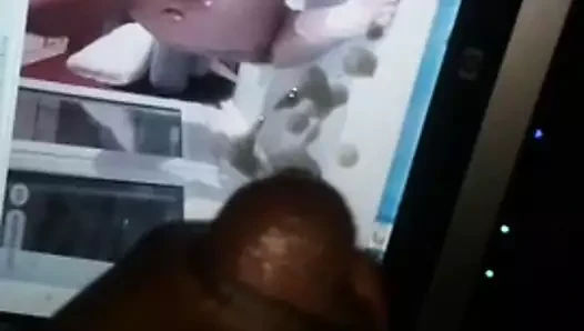 Huuuumx69 için tribut