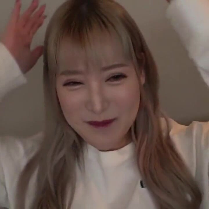 Asian Angel 26386