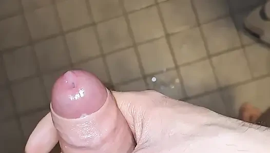Boşalma ile okşuyor 6
