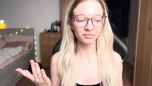 2 Reasons Why You Should Stay P*** Free Forever