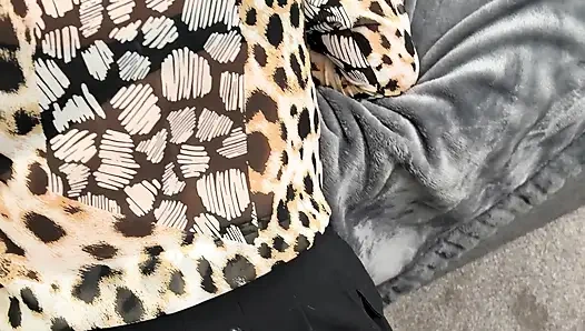 Aaliyah dientot sama juru kameranya