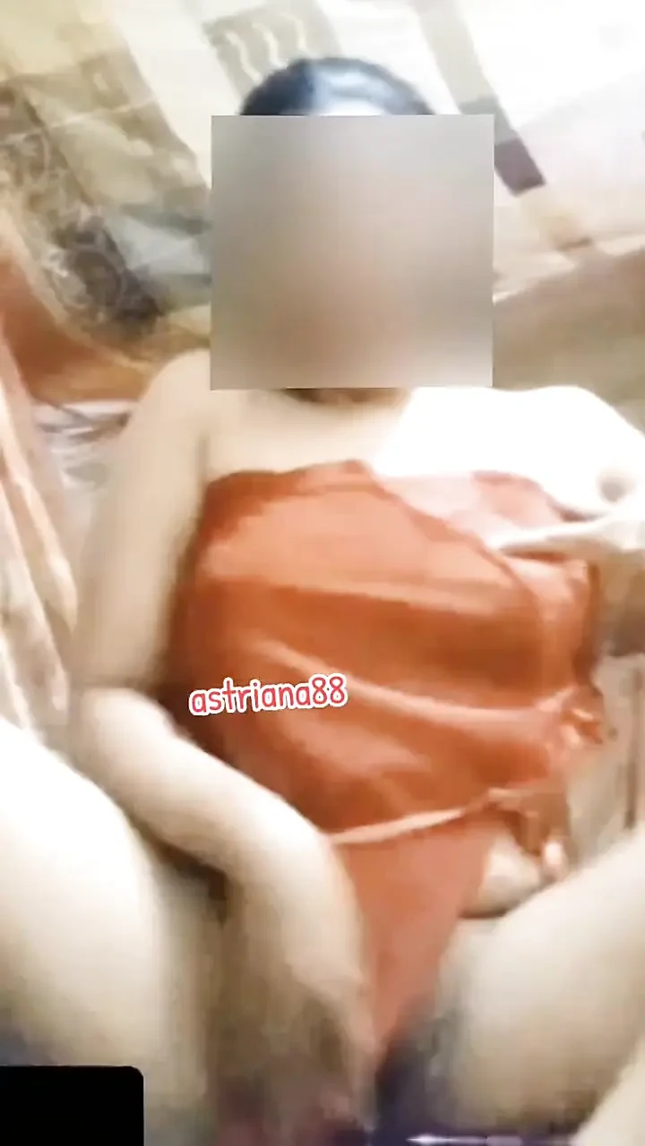 你哥哥的祝福还没到.