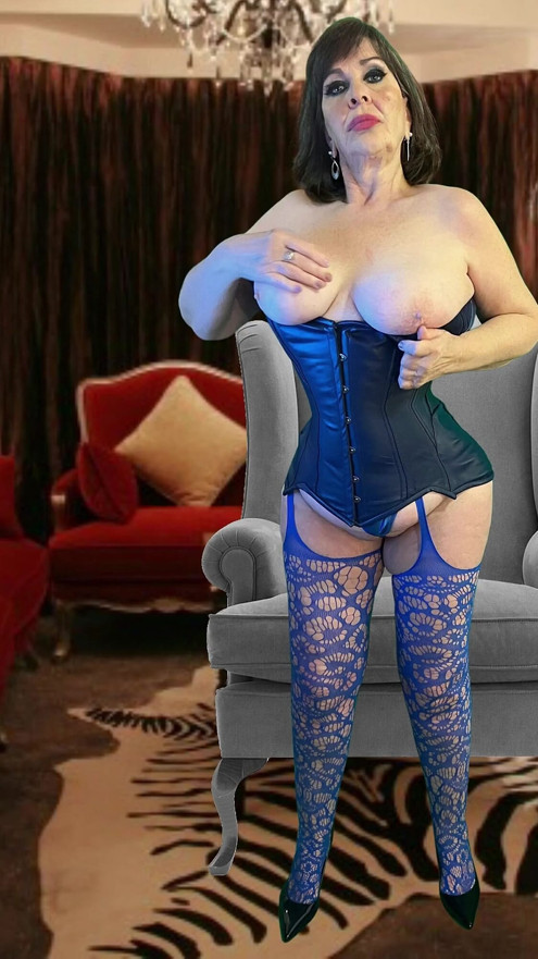 Granny Carmen: Extraordinary Blue Ribbon Cock Sucker