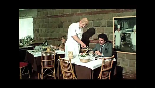 Moana Pozzi in: "Valentina Ragazza in Calore" - (Original