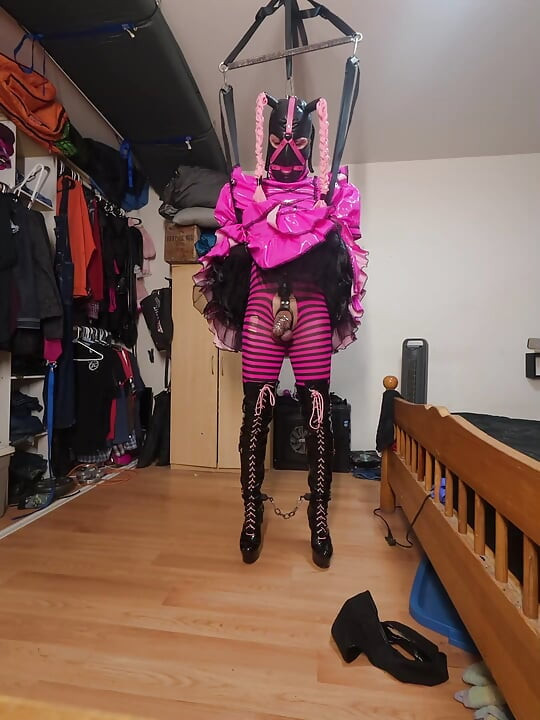 Sissy Maids Strap Self Bondage