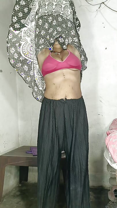 Bad fucking standing on the land sitting on the doggy style land suck the pussy chat in hindi audio hard fucking