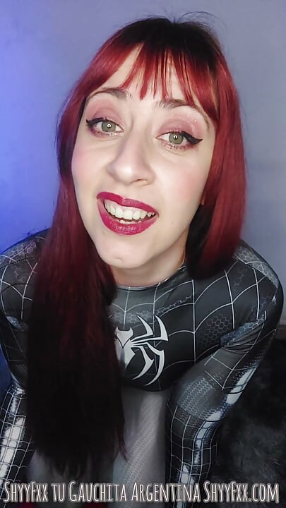 Spider-Gauchi Глава 3: Не все исправлено с фистингом справедливости