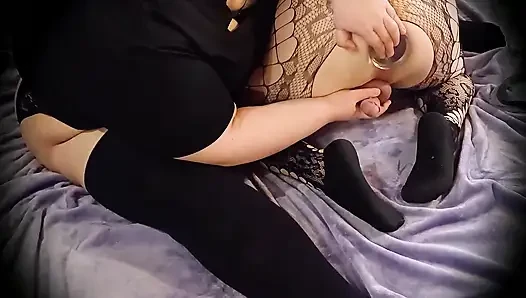 Sahibe büyük buttplu ile sissy'sini sikiyor ve kadın kılıklısını genişletiyor